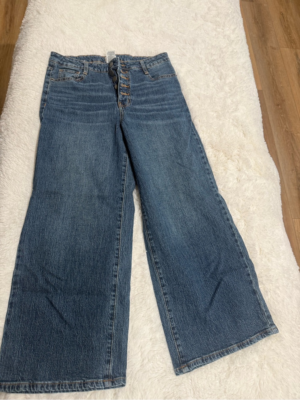 Time and Tru Dark Wash Wide Leg Jeans - Women’s Size 6